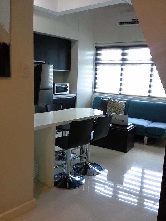 Eton Parkview Apartment Makati City Ngoại thất bức ảnh