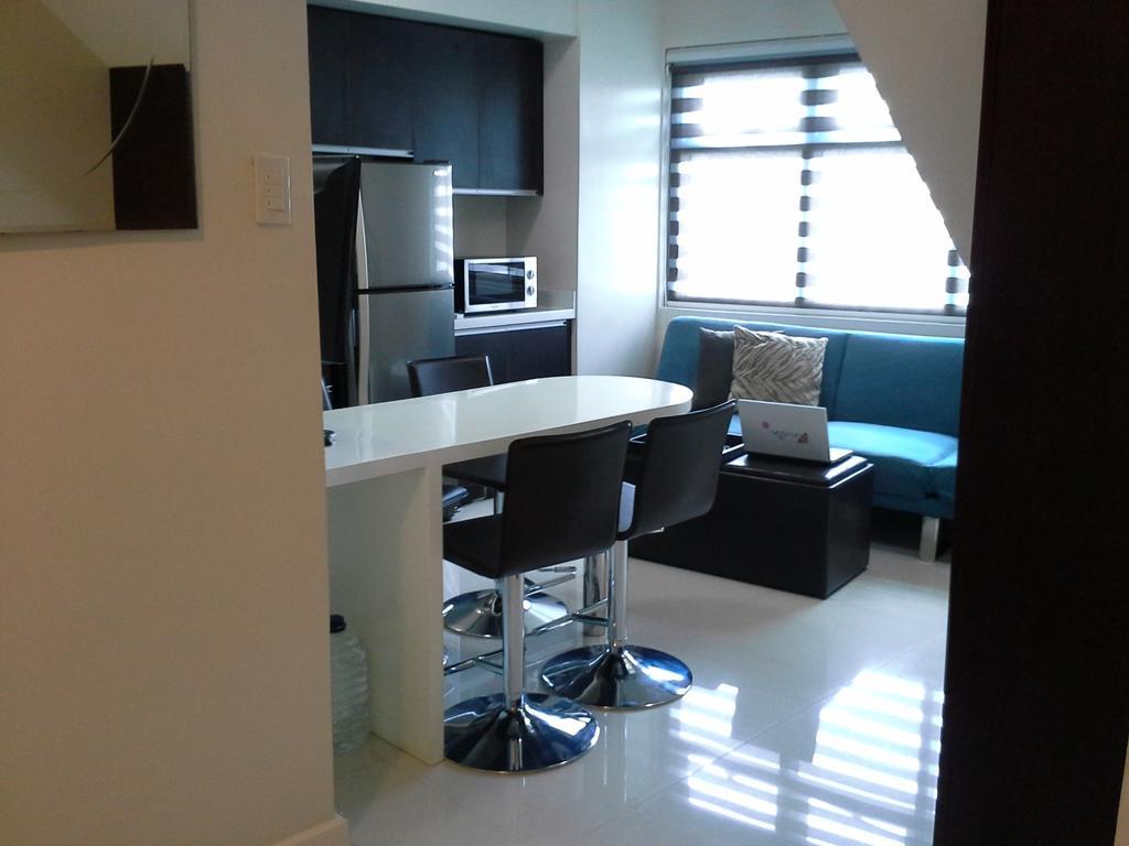 Eton Parkview Apartment Makati City Ngoại thất bức ảnh