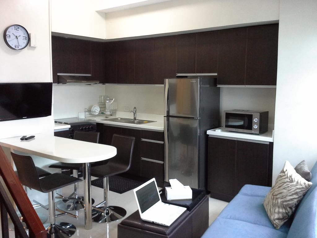 Eton Parkview Apartment Makati City Ngoại thất bức ảnh