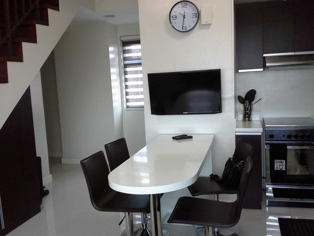 Eton Parkview Apartment Makati City Ngoại thất bức ảnh