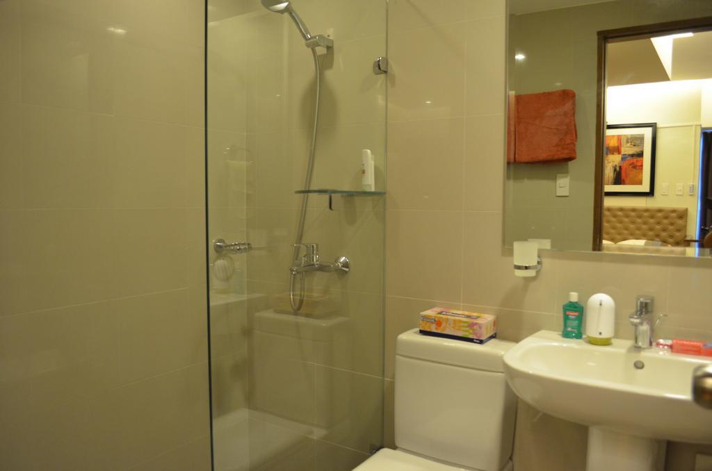 Eton Parkview Apartment Makati City Ngoại thất bức ảnh