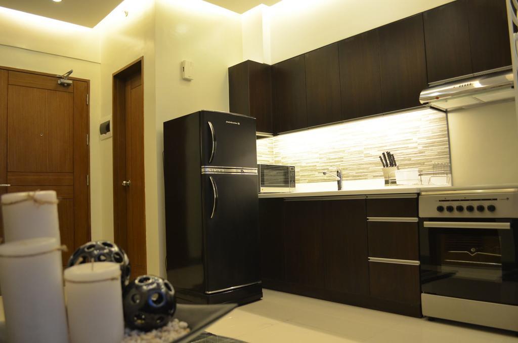Eton Parkview Apartment Makati City Ngoại thất bức ảnh