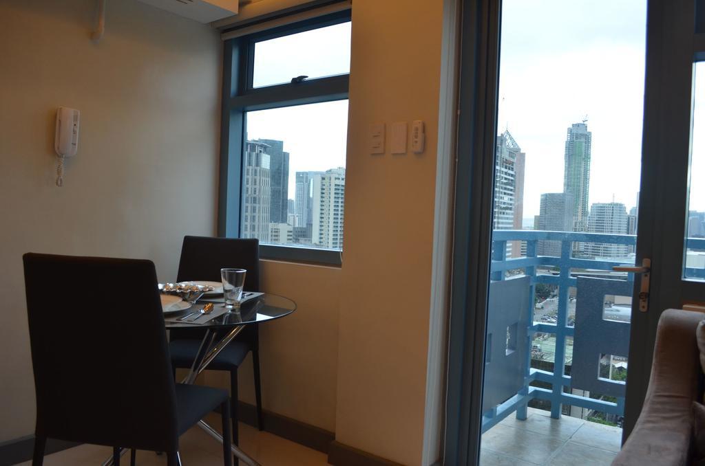 Eton Parkview Apartment Makati City Ngoại thất bức ảnh