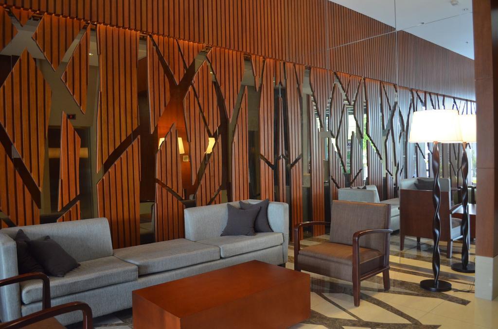 Eton Parkview Apartment Makati City Ngoại thất bức ảnh